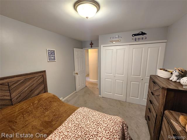 Builiding view ten for 35636 Bonneville, Sterling Heights, MI. 48312