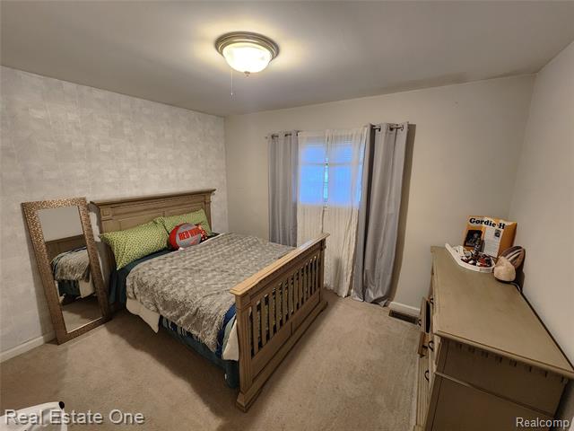 Builiding view thirteen for 35636 Bonneville, Sterling Heights, MI. 48312