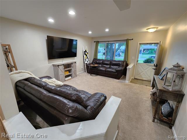 Builiding view two for 35636 Bonneville, Sterling Heights, MI. 48312