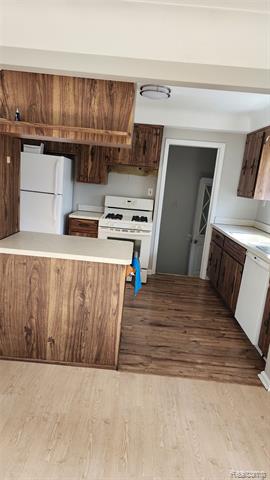 Builiding view fifteen for 36220 Ryan, Sterling Heights, MI. 48310