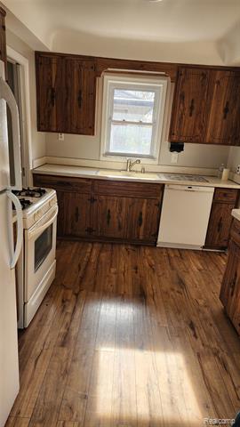 Builiding view fourteen for 36220 Ryan, Sterling Heights, MI. 48310