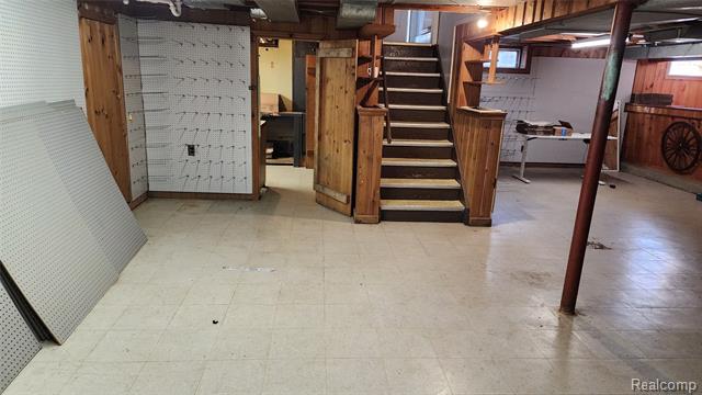 Builiding view twenty four for 36220 Ryan, Sterling Heights, MI. 48310