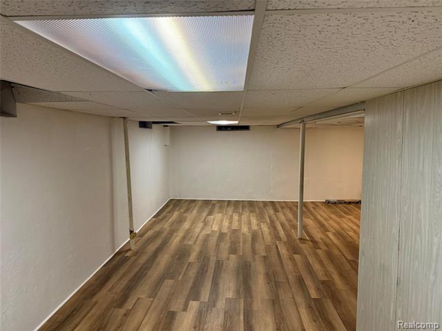 Builiding view twenty eight for 3542 Marc, Sterling Heights, MI. 48310