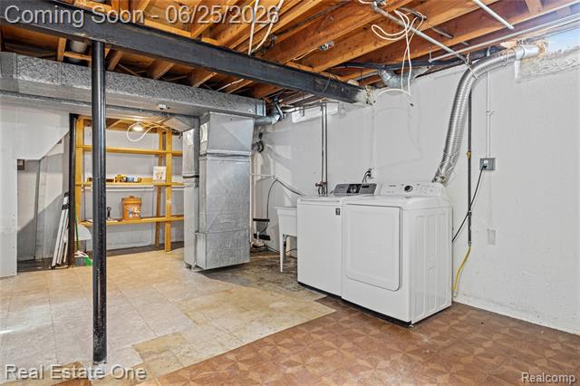 Builiding view forty four for 12235 Brougham, Sterling Heights, MI. 48312