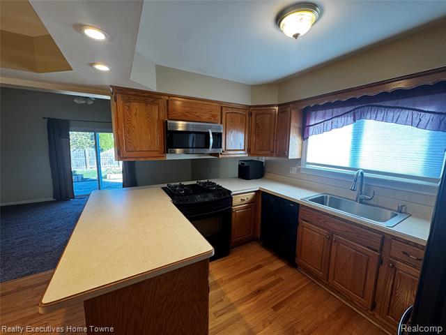 Builiding view six for 14599 Joanise, Sterling Heights, MI. 48312