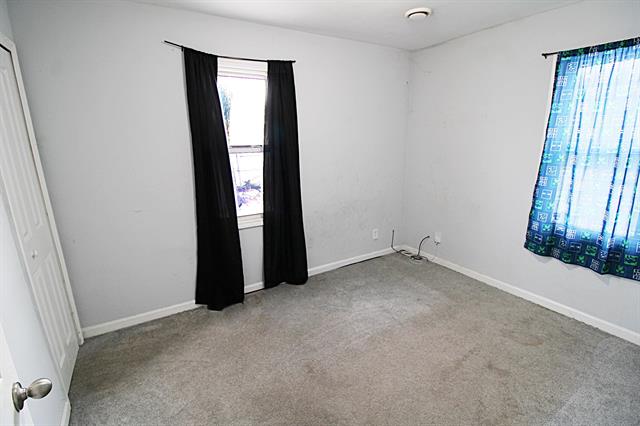 Builiding view thirteen for 21878 Grandy, Clinton Township, MI. 48035