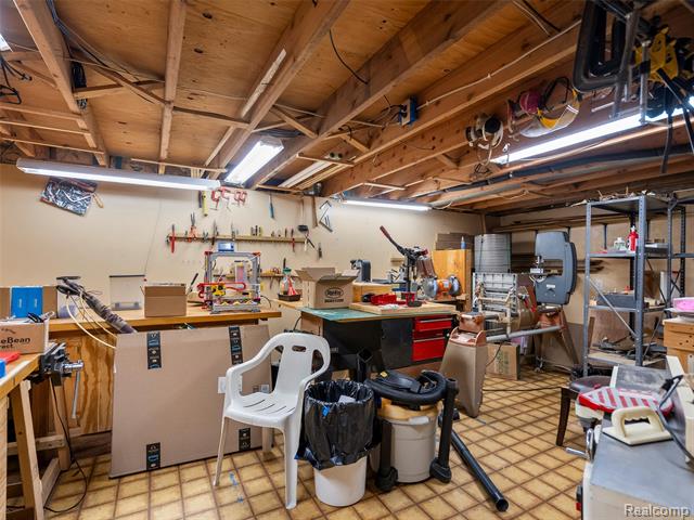 Builiding view twenty seven for 36203 Pickwick, Sterling Heights, MI. 48310
