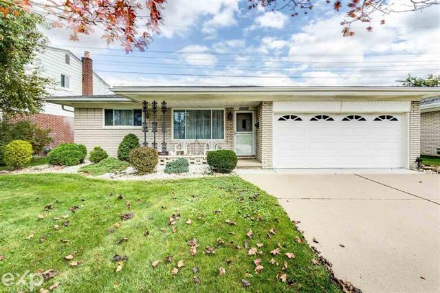 front view for 36338 Clifford Dr, Sterling Heights, Mi. 48312
