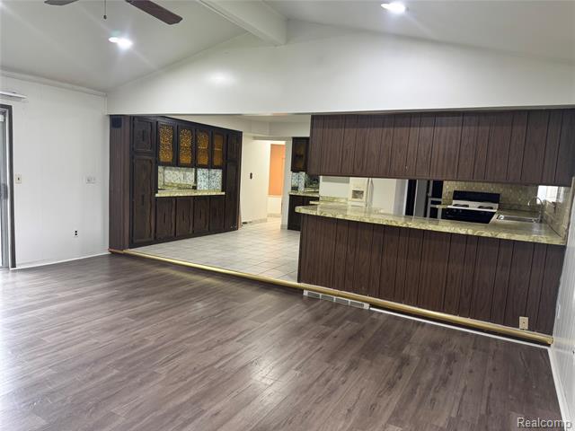 Builiding view eleven for 4110 Rose Mary, Sterling Heights, MI. 48310