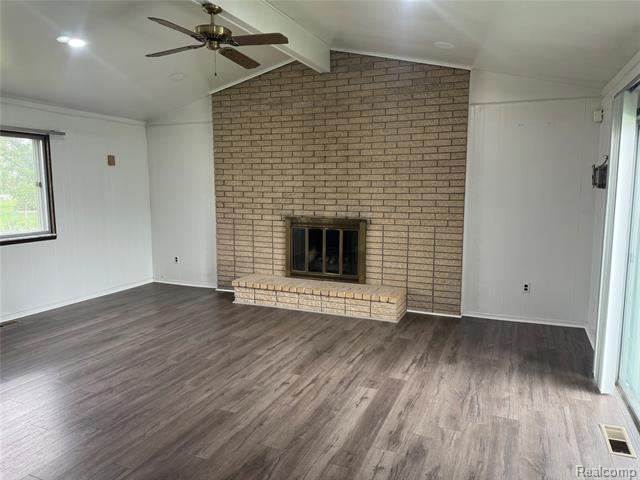 Builiding view thirteen for 4110 Rose Mary, Sterling Heights, MI. 48310