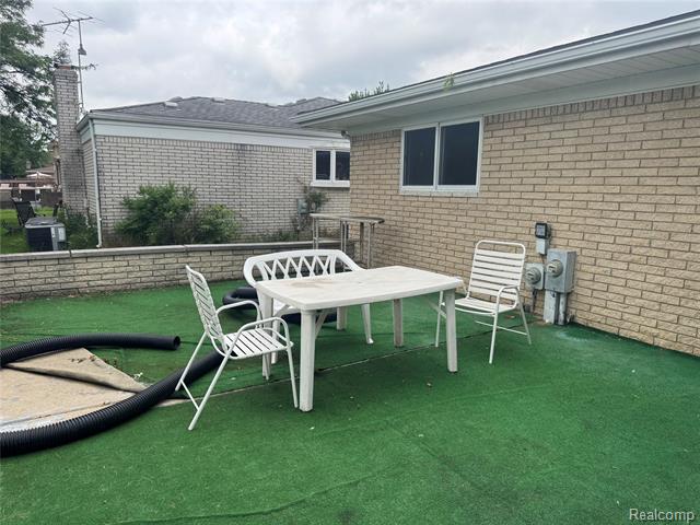 Builiding view thirty for 4110 Rose Mary, Sterling Heights, MI. 48310