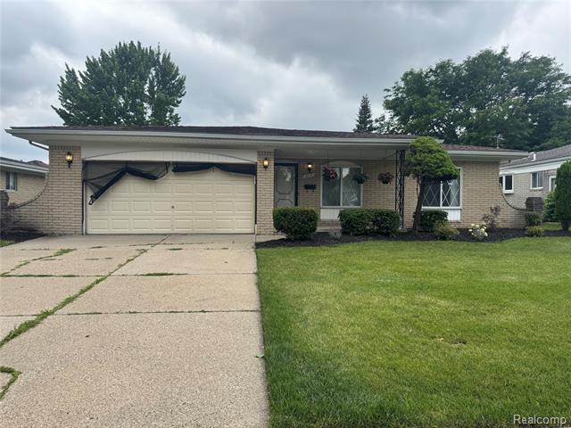 front view for 4110 Rose Mary Dr, Sterling Heights, Mi. 48310