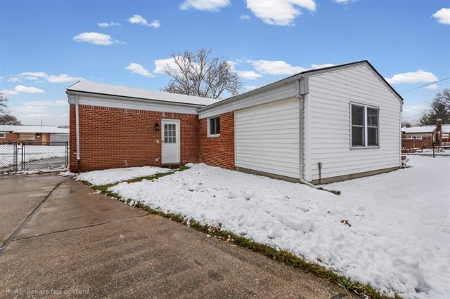 Builiding view twenty five for 35674 Shook, Clinton Township, MI. 48035