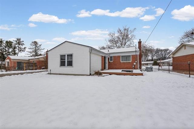 Builiding view twenty seven for 35674 Shook, Clinton Township, MI. 48035