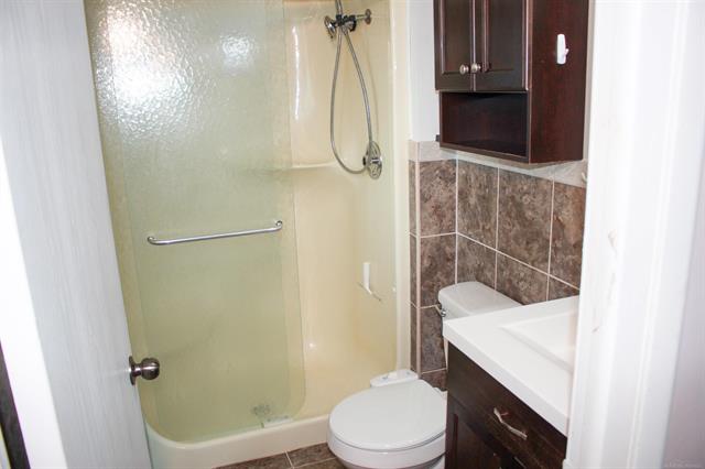 Builiding view fourteen for 36833 Engleside, Sterling Heights, MI. 48310