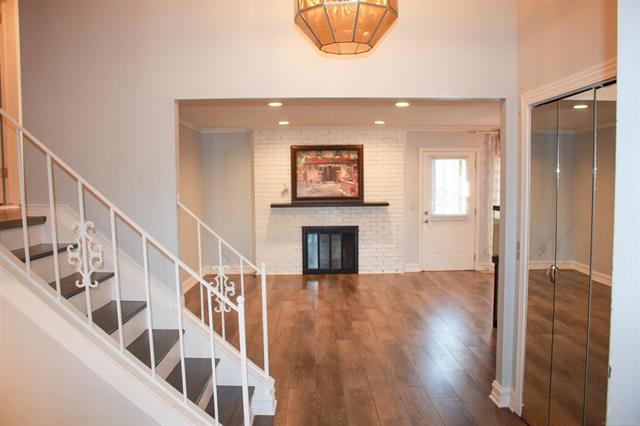 Builiding view three for 36833 Engleside, Sterling Heights, MI. 48310