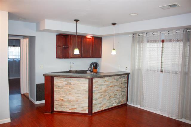 Builiding view twenty three for 36833 Engleside, Sterling Heights, MI. 48310