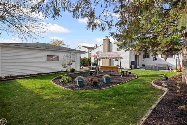 Builiding view twenty three for 11908 Tahiti, Sterling Heights, MI. 48312