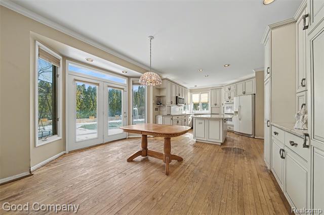 Builiding view thirteen for 41714 Dukesbury, Novi, MI. 48375