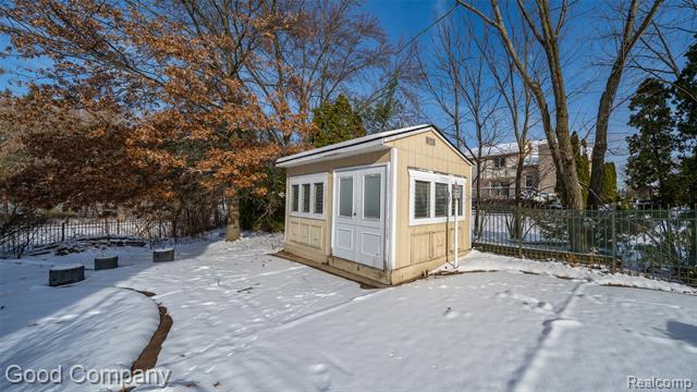 Builiding view thirty nine for 41714 Dukesbury, Novi, MI. 48375