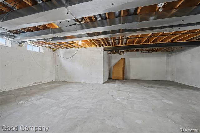 Builiding view thirty one for 41714 Dukesbury, Novi, MI. 48375