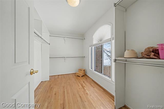 Builiding view twenty one for 41714 Dukesbury, Novi, MI. 48375