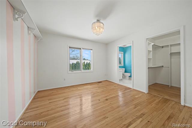 Builiding view twenty two for 41714 Dukesbury, Novi, MI. 48375