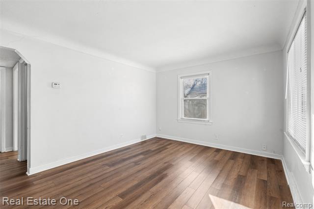 Builiding view five for 21696 Purdue, Farmington, MI. 48336