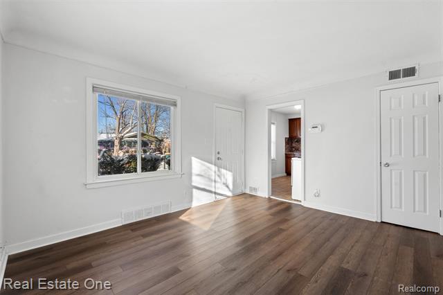 Builiding view nine for 21696 Purdue, Farmington, MI. 48336