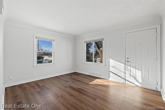 Builiding view seven for 21696 Purdue, Farmington, MI. 48336