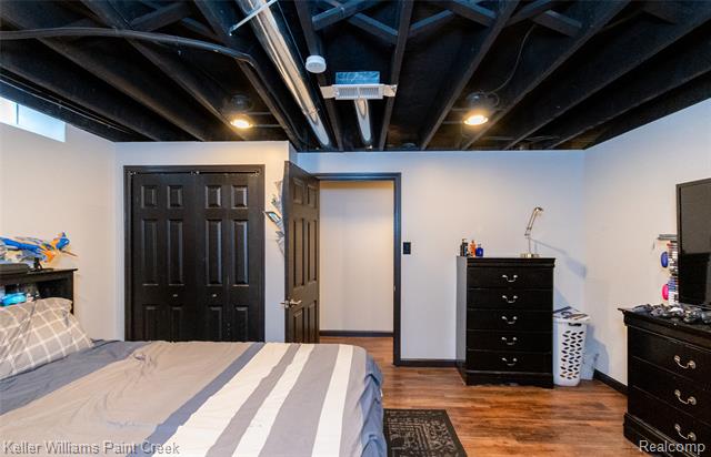 Builiding view fifty one for 16165 Andover, Clinton Township, MI. 48035