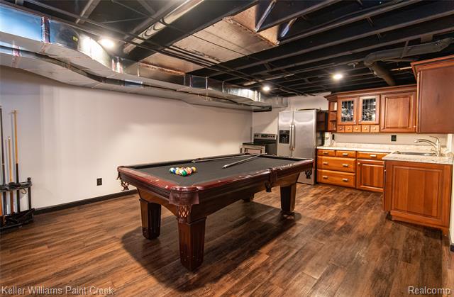 Builiding view forty six for 16165 Andover, Clinton Township, MI. 48035