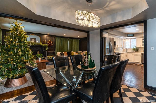 Builiding view fourteen for 16165 Andover, Clinton Township, MI. 48035