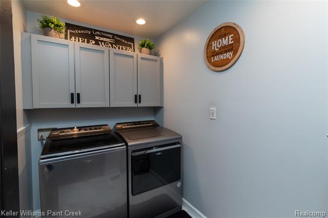 Builiding view thirteen for 16165 Andover, Clinton Township, MI. 48035