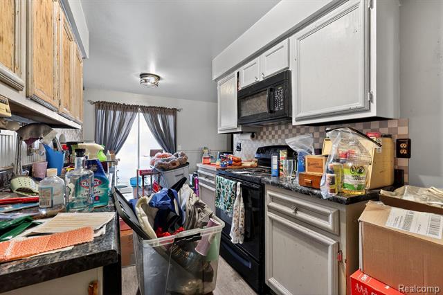 Builiding view nine for 24145 Meadow Bridge, Clinton Township, MI. 48035