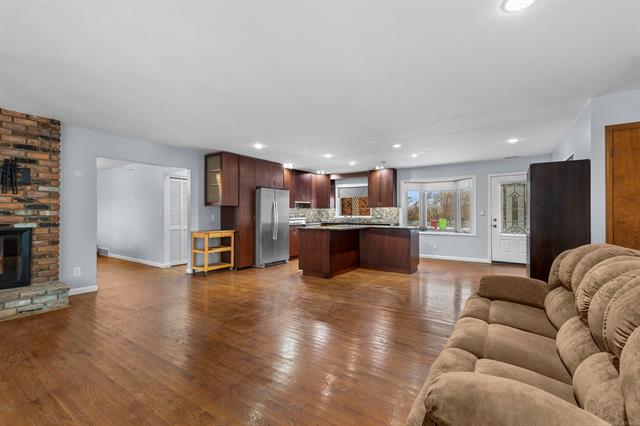 Builiding view five for 39520 Venetian, Harrison Township, MI. 48045