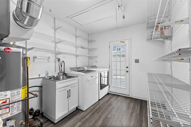 Builiding view nineteen for 39520 Venetian, Harrison Township, MI. 48045