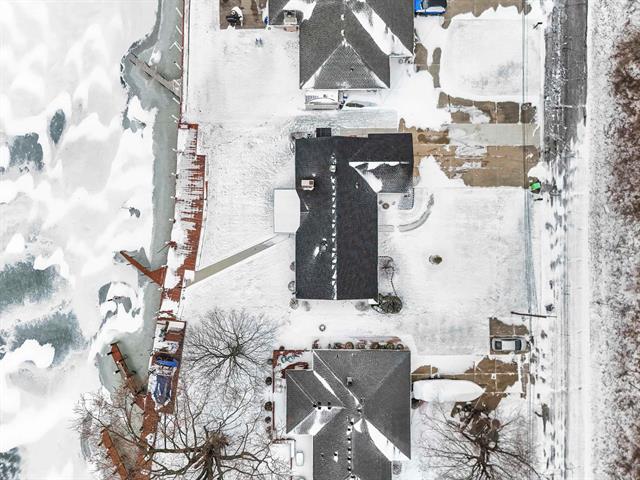 Builiding view thirty two for 39520 Venetian, Harrison Township, MI. 48045