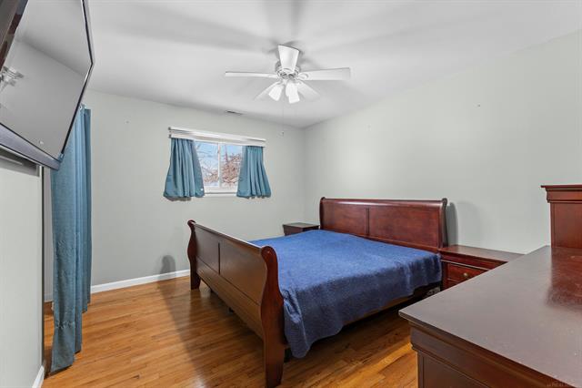 Builiding view twelve for 39520 Venetian, Harrison Township, MI. 48045