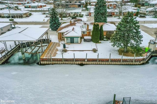 Builiding view thirty six for 37936 Seaway, Harrison Township, MI. 48045