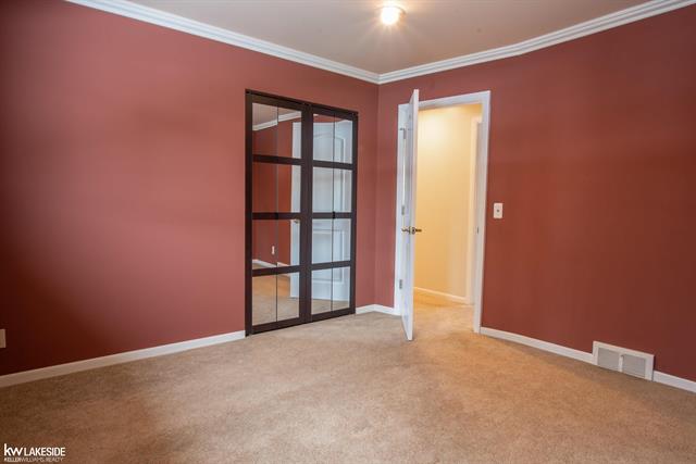 Builiding view twenty one for 37936 Seaway, Harrison Township, MI. 48045