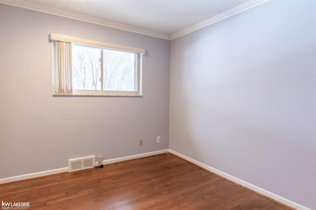 Builiding view twenty seven for 37936 Seaway, Harrison Township, MI. 48045