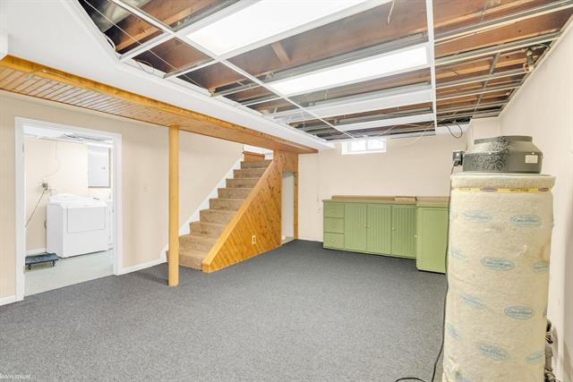 Builiding view eighteen for 36815 Woodingham, Clinton Township, MI. 48035