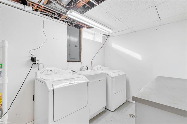 Builiding view nineteen for 36815 Woodingham, Clinton Township, MI. 48035