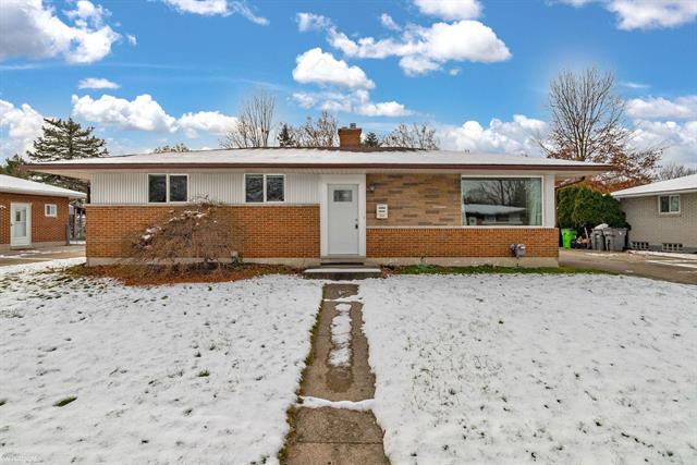 front view for 36815 Woodingham, Clinton Township, Mi. 48035