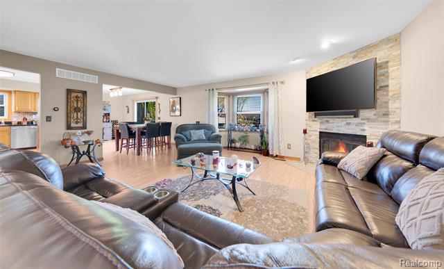 Builiding view five for 39100 Archer W, Harrison Township, MI. 48045