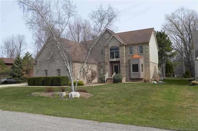 front view for 27091 Hickory, Harrison Township, Mi. 48045