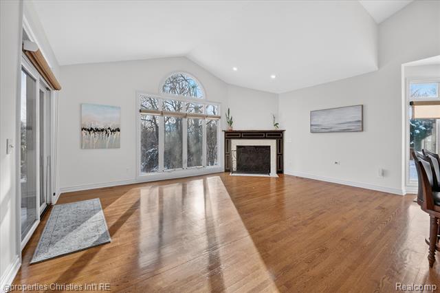 Builiding view fifteen for 47483 Beckenham, Novi, MI. 48374