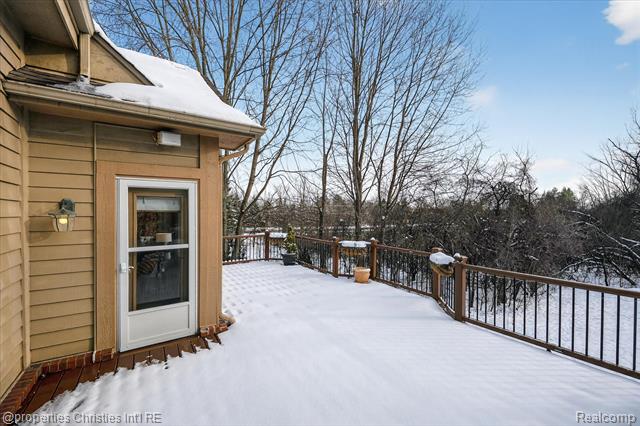 Builiding view fifty eight for 47483 Beckenham, Novi, MI. 48374