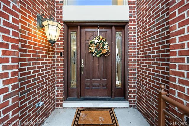 Builiding view four for 47483 Beckenham, Novi, MI. 48374